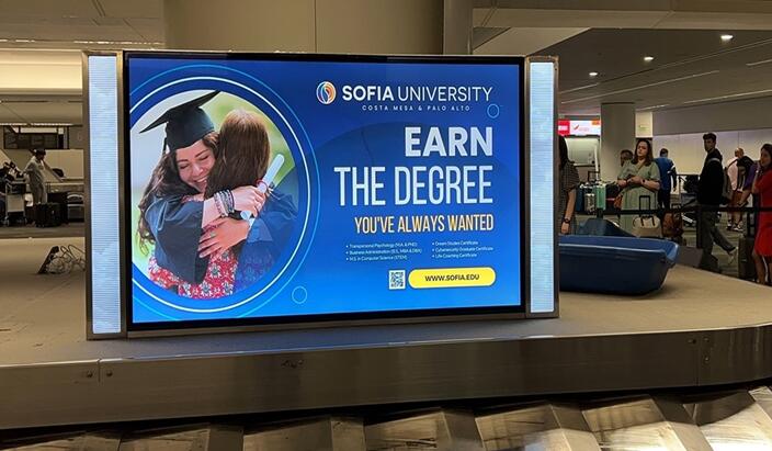 舊金山機(jī)場廣告